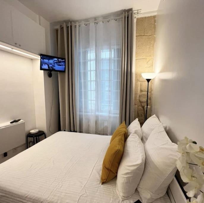 Cozy Studio In Saint Germain Des Pres Paris Exterior photo